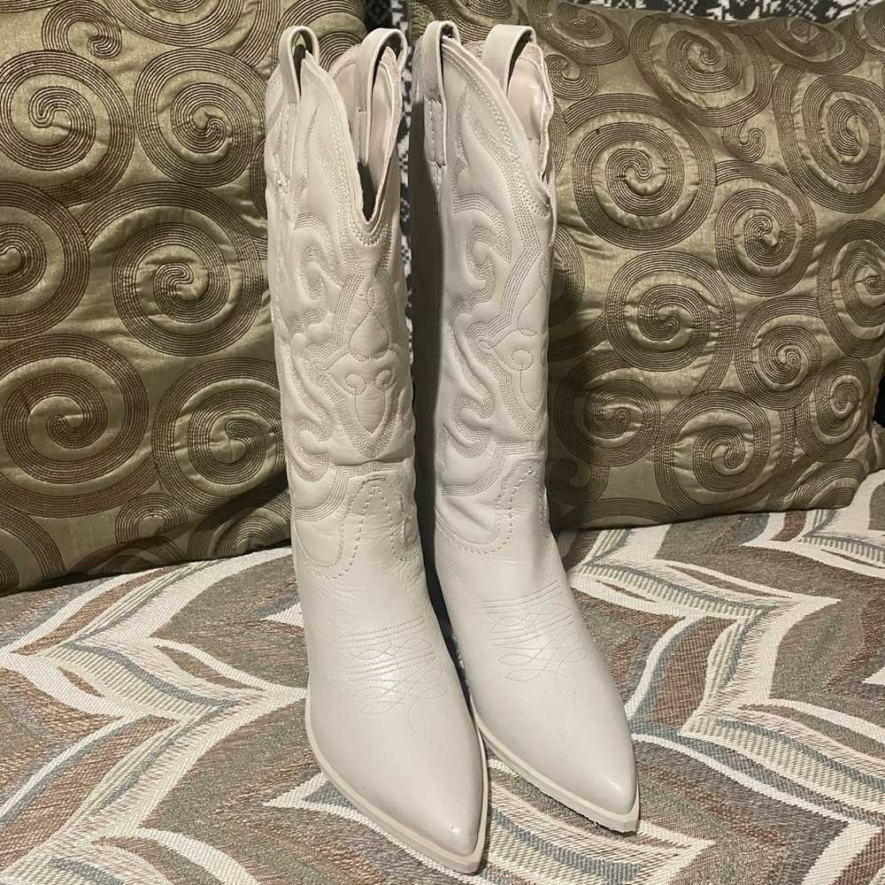 Steve Madden West White Leather Cowboy Boot